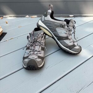 Merrell Siren Sports Gore Tex XCR Athletic Hiking Shoes Womens Size 8.5 J13056
